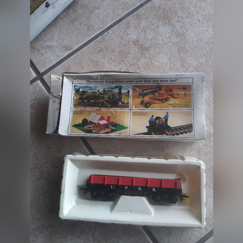 Vintage Bachmann HO unionPacific Old West Gondola 43-1025-01 in original box
